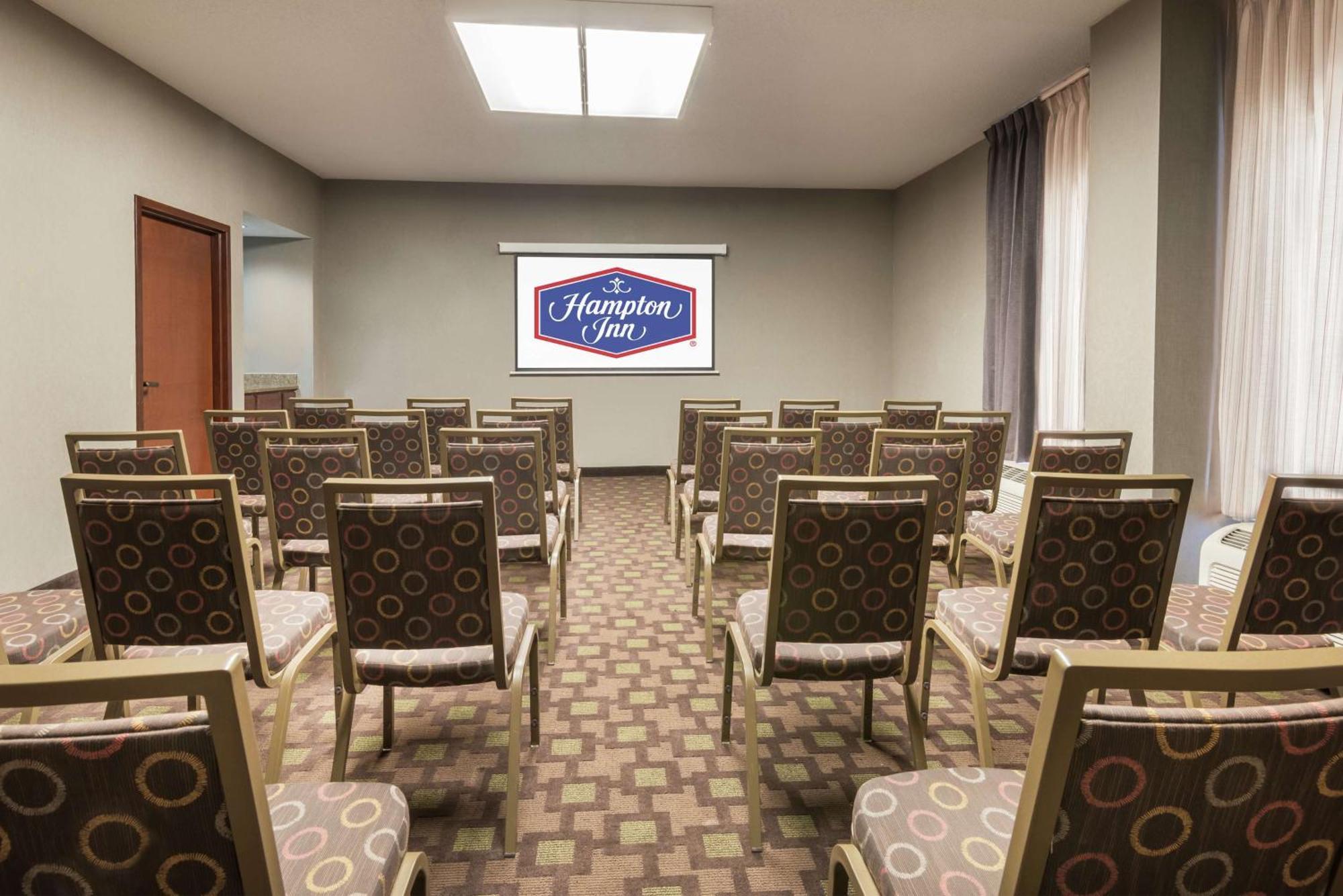 Hampton Inn Charlotte University Place Екстер'єр фото