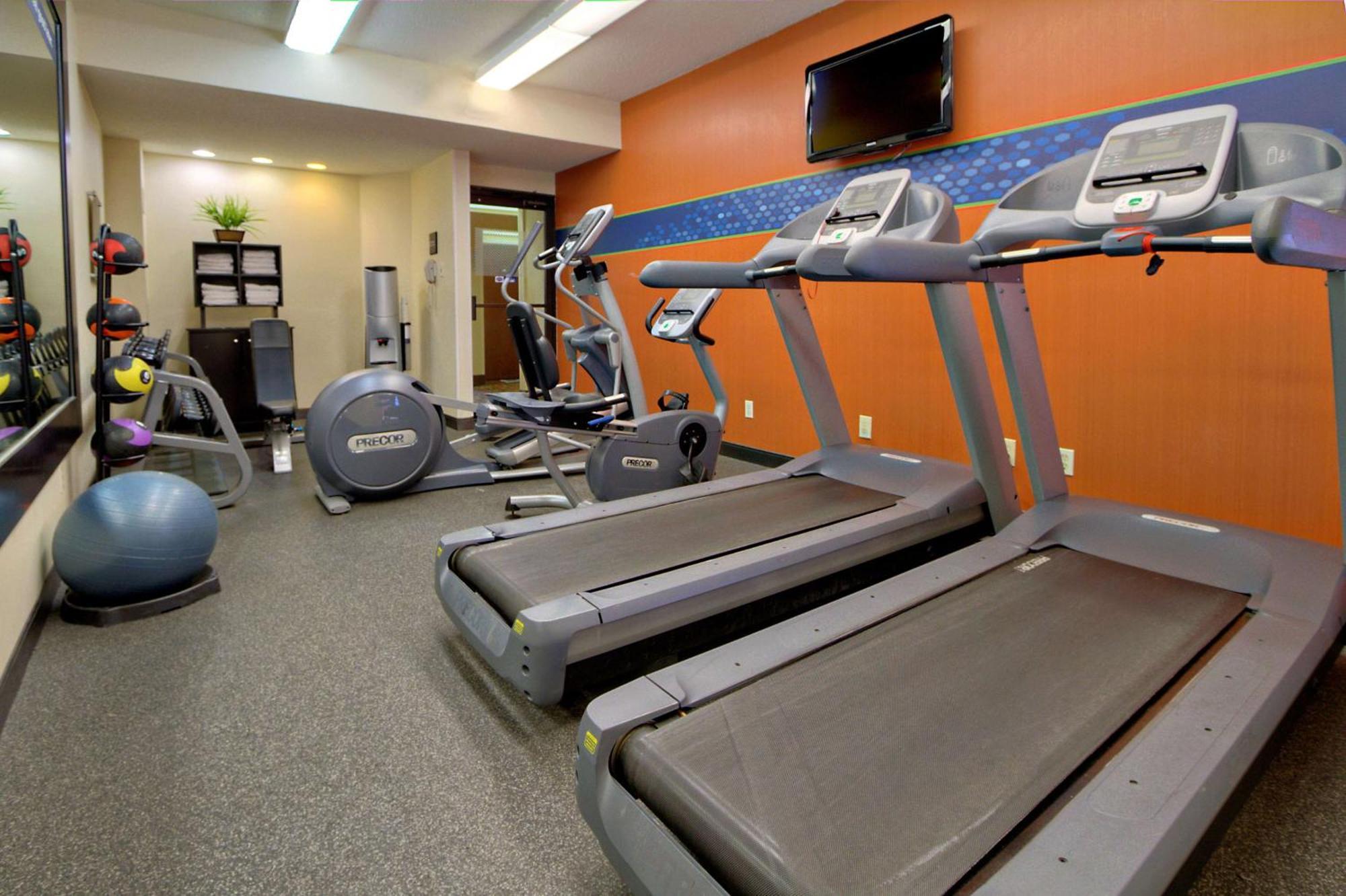Hampton Inn Charlotte University Place Екстер'єр фото