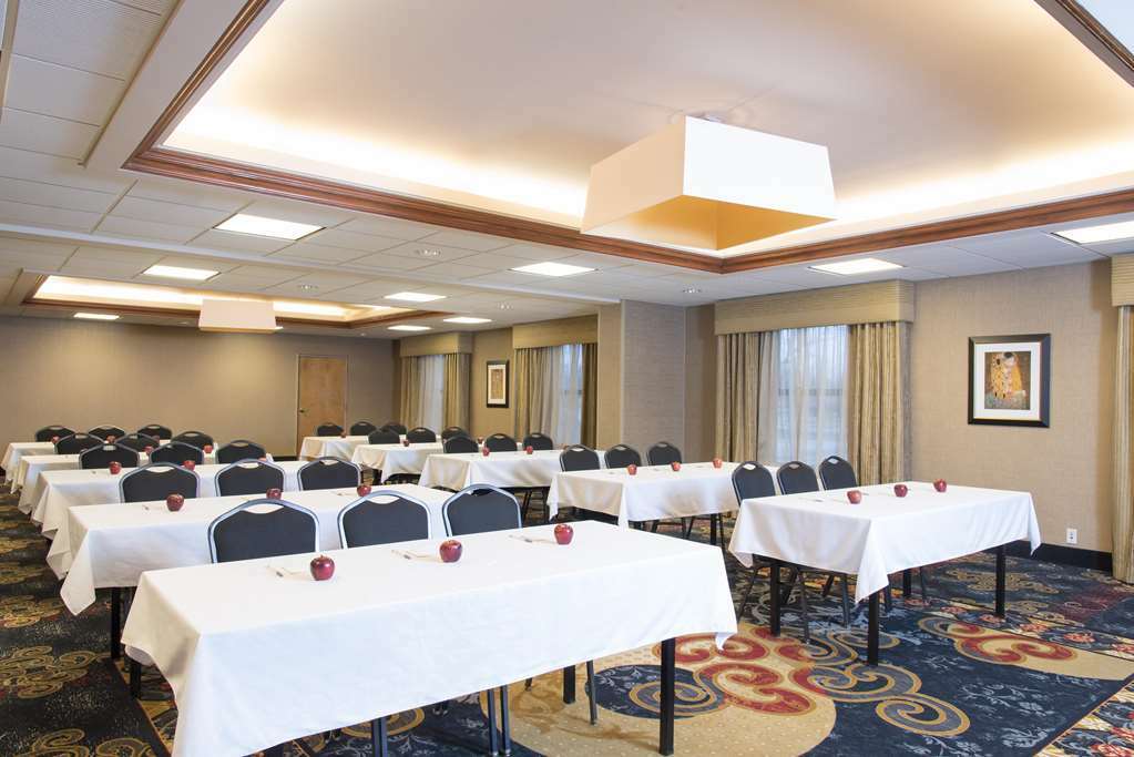 Hampton Inn Charlotte University Place Зручності фото